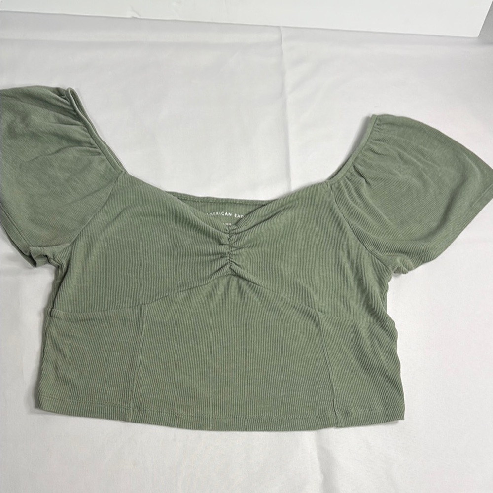 American Eagle Outfitters Green Ruched Puff Sleeve Crop Top